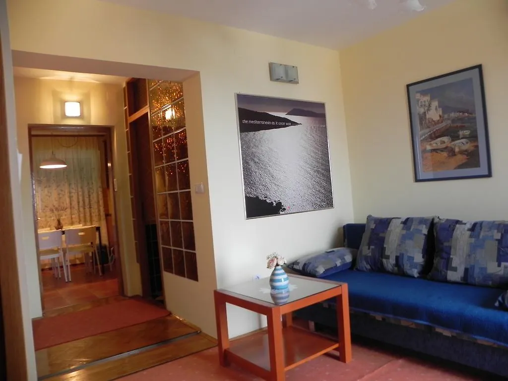 Apartments Katalenic  Selce