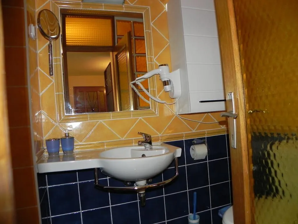 Apartments Katalenic Selce