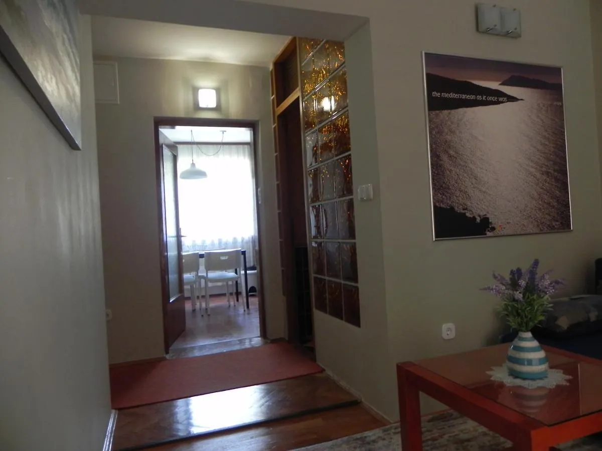 Apartments Katalenic  Selce