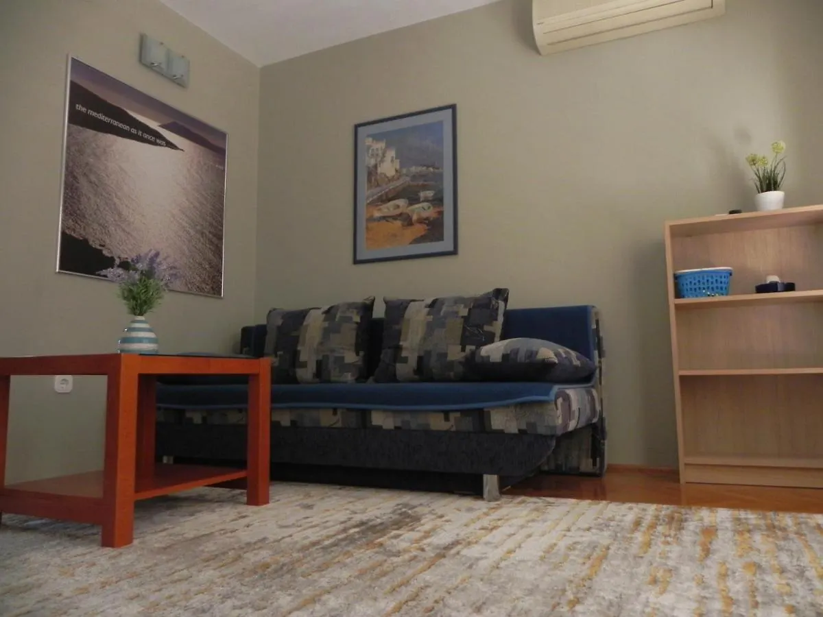 Apartments Katalenic Selce
